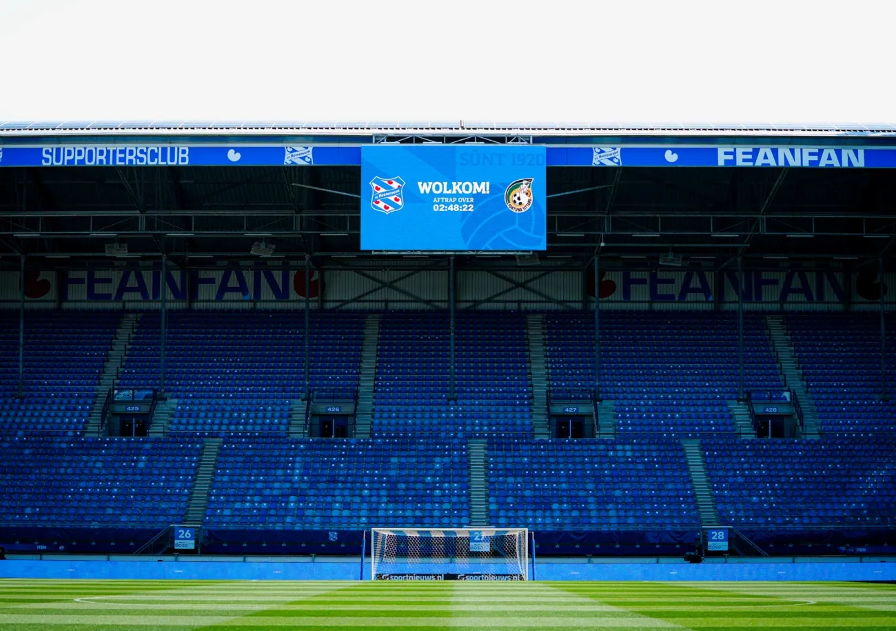 The Abe Lenstra Stadion: the LED ribbon along the roofline of the stand and the north giant screen above the goal